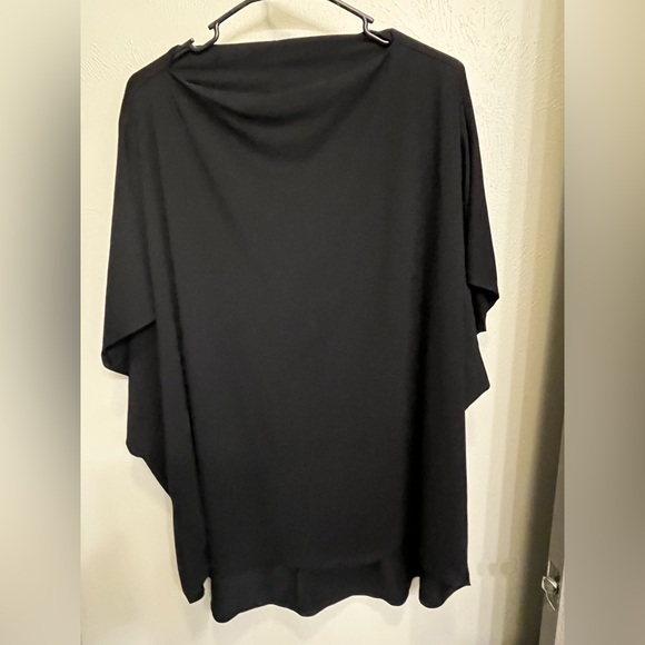 Bryn Walker Classic Black Top - Picture 1 of 4
